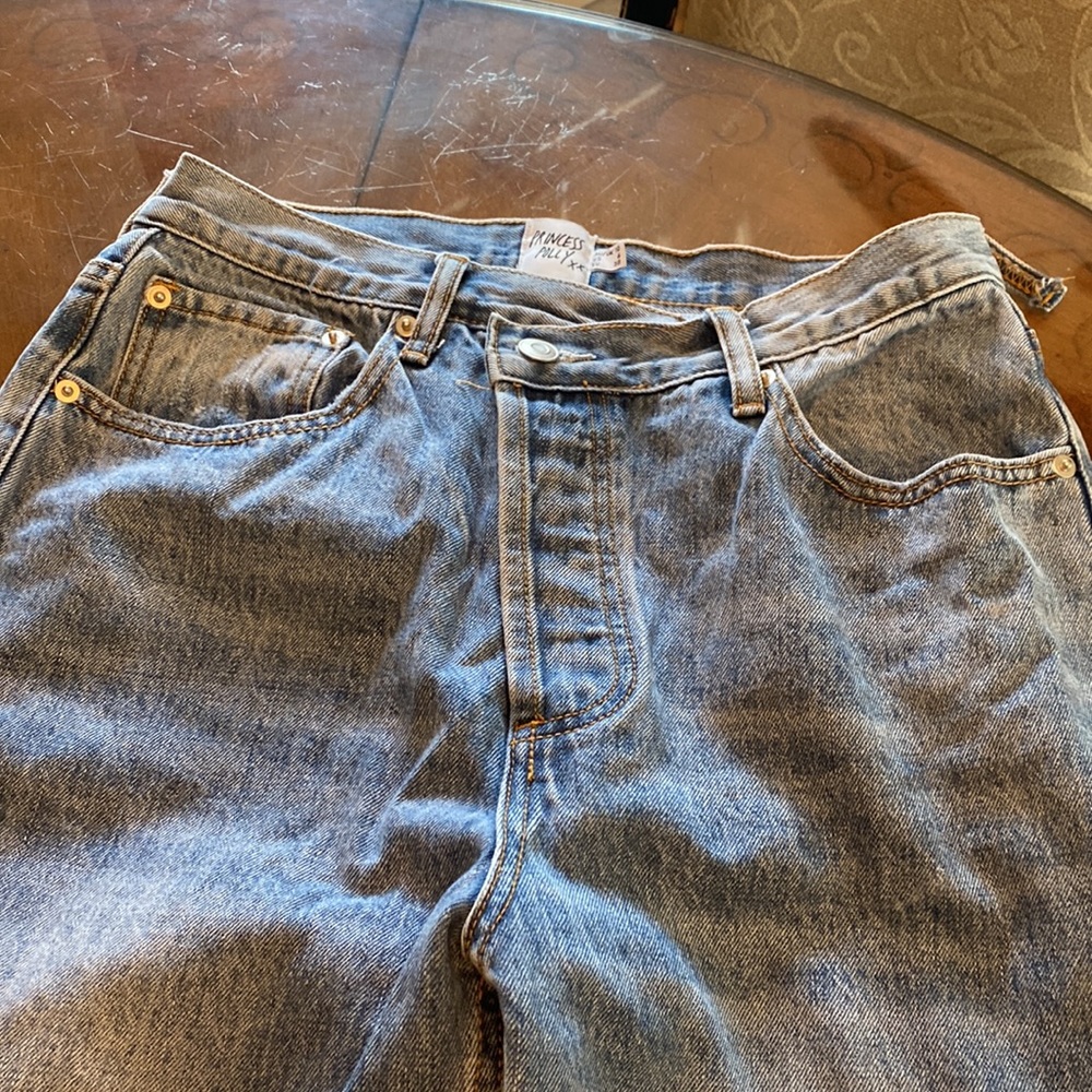 Classic Blue Straight Leg Women's Jeans - Picture 2 of 8